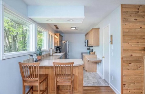 Canadian Lakes House | Canadian Lakes, MI - Spacious Private Lake and Beach