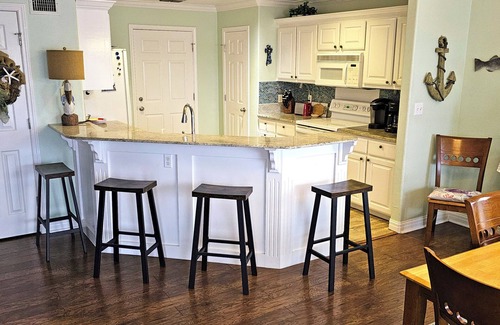 Key Allegro House | Canal Views W/Boat Slip on Key Allegro! Spacious and Cozy! New!