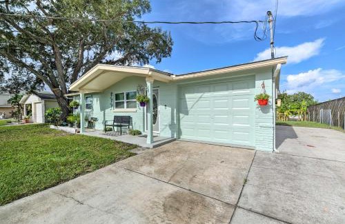 Hudson Beach Estates House | Canalfront Hudson Home with Private Dock and Yard!