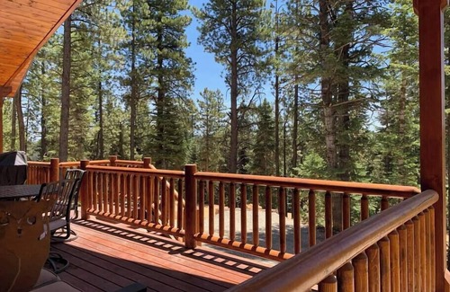 Duck Creek Village Cabin | Candlelight Cabins - Rustic, Romantic, Secluded
