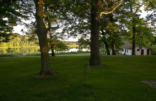 Three Rivers Cottage | Cannon Ball Cottage - Lakefront Cottages on Semi-private Lake, Beach, Boats, Fun