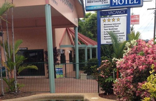 Woree Hotel | Cannon Park Motel