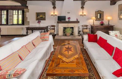 Santillana del Mar Villa | Cantabria Collection - Espectacular casona cerca de la Colegiata