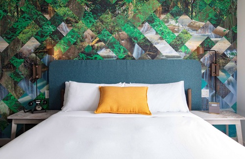Moncton Hotel | Canvas Moncton, Tapestry Collection by Hilton