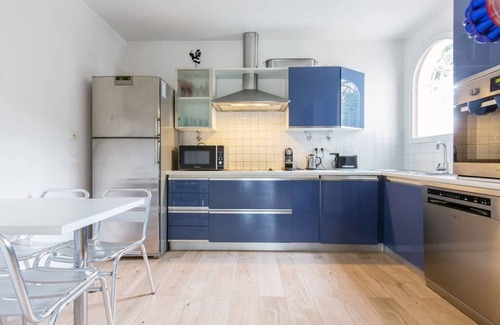 Cap-d'Antibes House | CAP D’ANTIBES COZY CHIC HOUSE W/TENNIS COURT