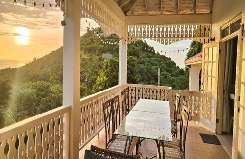 Gate Park Villa | Cap Estate Villa Close To Two Beaches