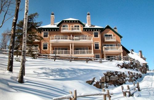 Mont-Tremblant Village Hotel | Cap Tremblant Mountain Resort