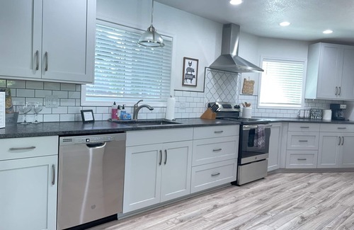 Medford House | Capital House- Private Getaway with POOL!