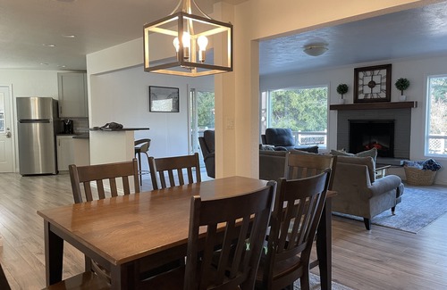 Medford House | Capital House- Private Getaway with POOL!