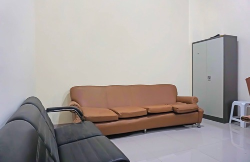 Serpong Hotel | Capital O 91790 S1 Residence