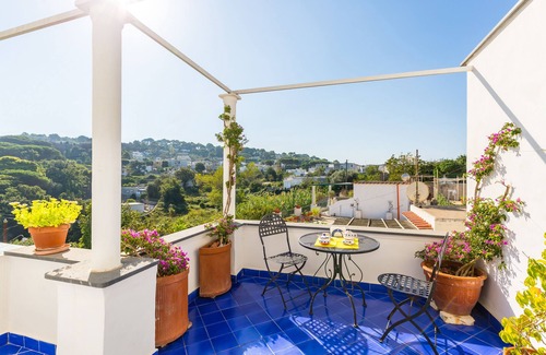 Tiberio Villa | Capri Turquoise by Napoliapartments