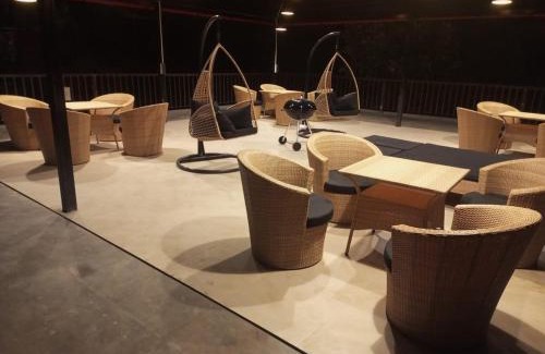 Kaul House | Captains Paradise Luxury Resort at Mukteshwar Hill Station