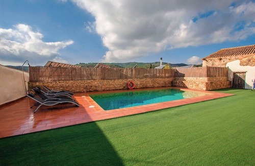 La Bisbal del Penedes Villa | Captivating Villa in the Vineyards close to Sitges