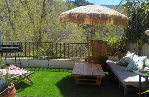 Pinos Genil Apartment | Captivating 1-Bed Apartment in Pinos Genil