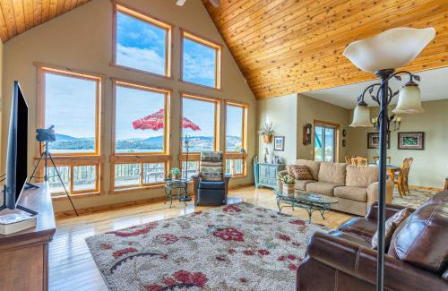 Dayton House | Captivating Dayton Getaway