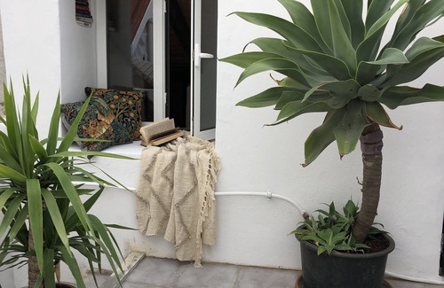 Mexilhoeira Grande Apartment | Captivating Studio Apartment in Mexilhoeira Grande