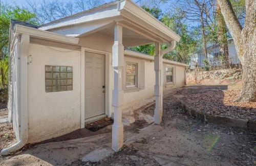 Athens House | Cara's Cottage
