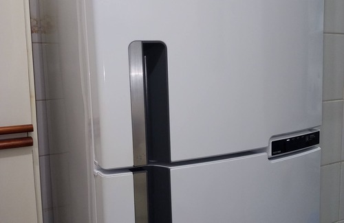 Prainha Apartment | Caraguá - Martim de Sá - Foot in the Sand. Up to 12 X on credit card