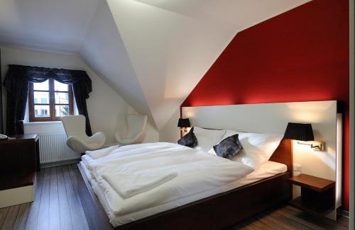 Louny Hotel | Caramell