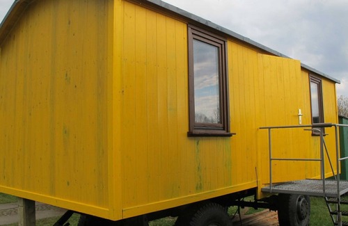 Buchberg Cabin | Caravan 2 left, 1 room with 2 beds - Caravans in Wangeliner garden with summer kitchen - use