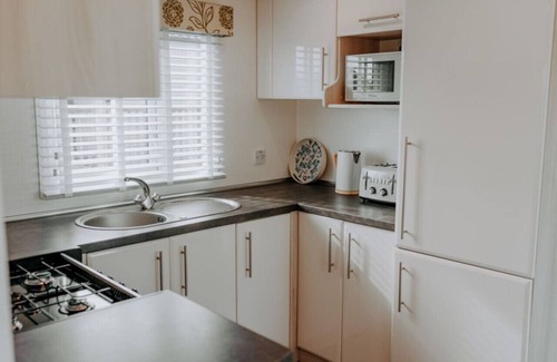 St Brides Cabin | Caravan with sea views on the coast near St Davids