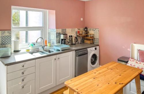 Richmond House | Caretakers Cottage