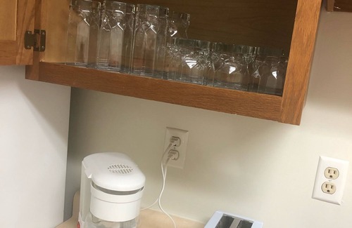 Wilmington Apartment | Carey Villa II.5 minutes to World Equestrian.Only minutes to Airborne Park!