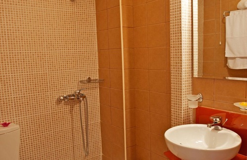 Adelianos Kampos Hotel | Carme Villas