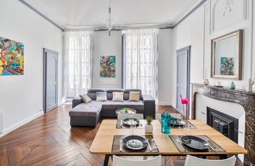 Decre-Cathedrale Apartment | Carmen, charmant T2, entre Château et Cathédrale