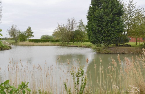 Lincoln Cottage | Carp Cottage - UKC1907