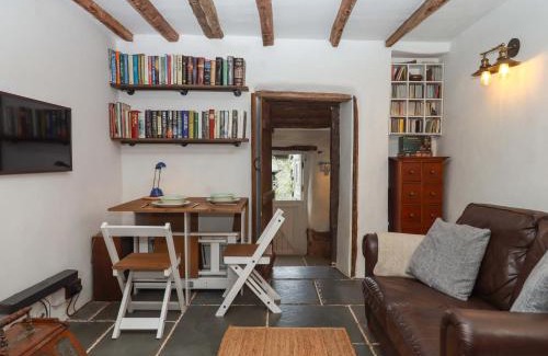 Hatherleigh House | Carpenter's Cottage