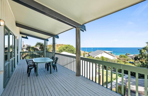 Carrickalinga House | Carrick View - 29 Solitude Dr, Carrickalinga