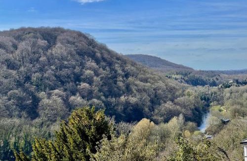 Ironbridge House | Carrow Cottage
