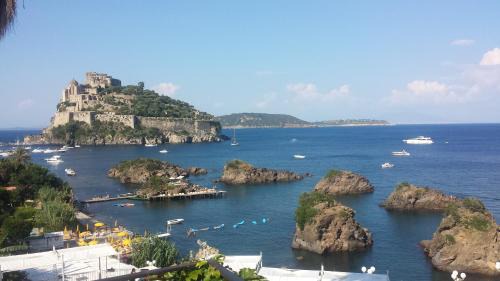 Ischia Porto House | Cartaromana House