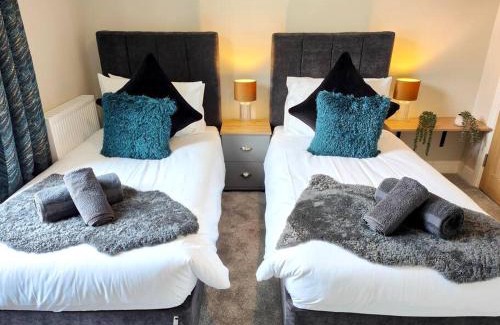 Carlisle Apartment | Carvetii - ANNE House Room 1 - Dbl bed Ground floor en-suite