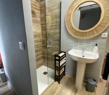 San Bartolome de Pinares Apartment | Casa Ángel