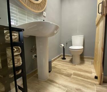 San Bartolome de Pinares Apartment | Casa Ángel