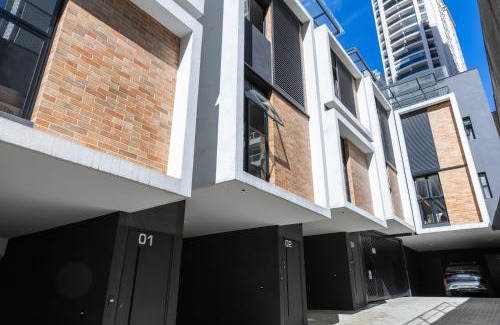 Santa Cecilia Villa | Casa 2 suítes , AC ,Higenópolis |Brazilian Corner