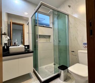 Itaipuacu Apartment | Casa 2 suites, ampla área externa, 300m praia