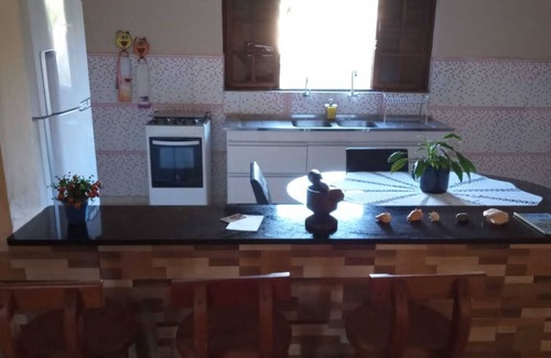 Jabaquara House | Casa 3 Quartos Para Famílias, Próximo da Praia e com ar Condicionado