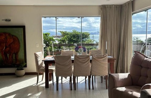 Santo Antonio de Lisboa House | Casa 4 quartos com piscina, até 9 pessoas, em Santo Antônio de Lisboa - Floripa