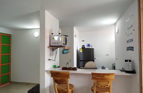 Guatape House | Casa a tan Solo 4 Minutos del Parque, Lleno de Naturaleza