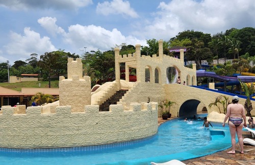 Aguas de Lindoia Cottage | Casa Aconchegante em Aguas de Lindoia. Condomínio Fechado com Toda Segurança