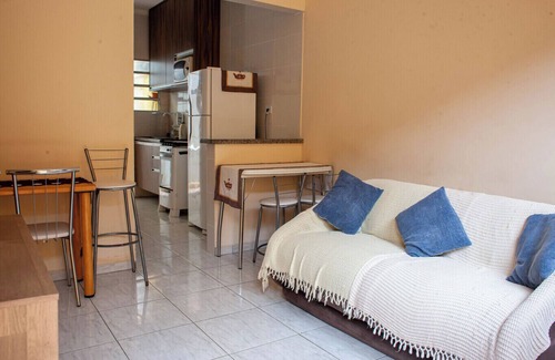 Tupi Ski Chalet | Casa aconchegante c churrasqueira à 400m da praia