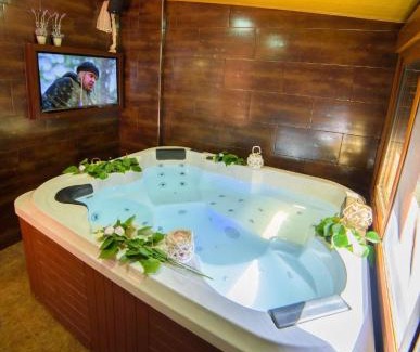 Laroya House | Casa Al Revés