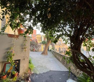 Pollena Trocchia Apartment | Casa Al Vino sul Vesuvio