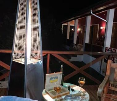 Pocinhos do Rio Verde House | Casa alto padrão 4 Suítes na montanha com vista espetacular