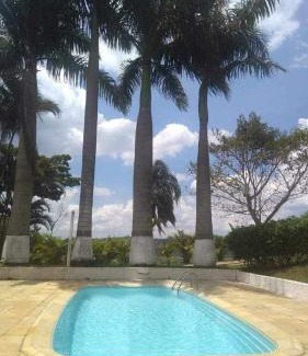 Regiao Urbana Homogenea XVIII House | Casa amarela 13