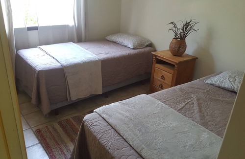 Florianopolis House | Casa Ampla e Confortável na Praia da Daniela em Florianópolis