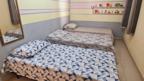 Sao Goncalo House | Casa Areal,1 Suíte, 2 Quartos Climatizados, piscina e Estacionamento 2 carros